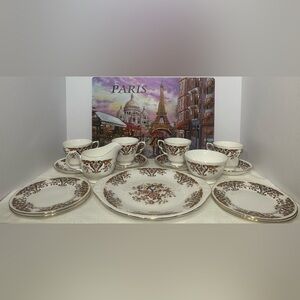 Colclough "Royale" vintage bone china 4 settings tea set.